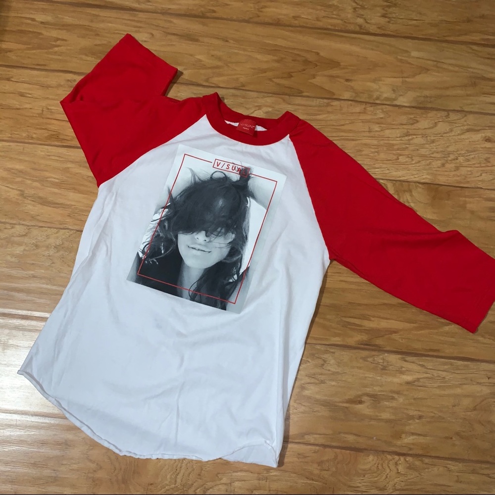 Baseball tee